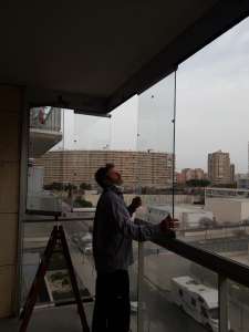 Carpintería de aluminio para cerramiento de terraza- persianas Guardiola Alicante